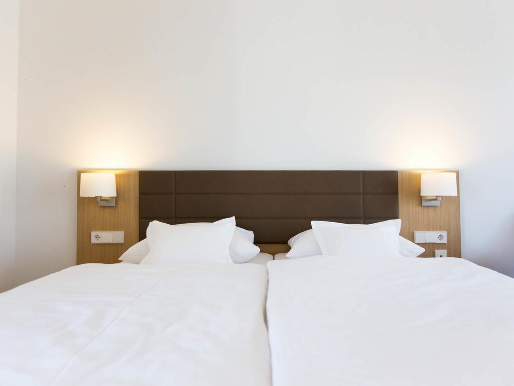 Hotel Seepark Garni Uberlingen Exterior photo