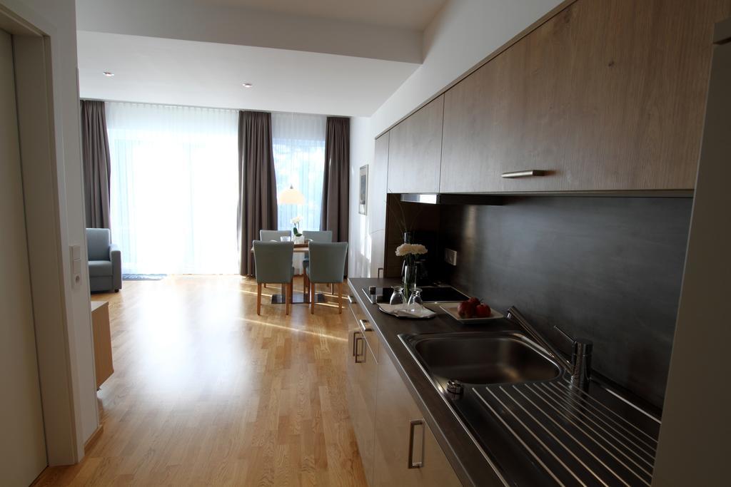 Hotel Seepark Garni Uberlingen Exterior photo