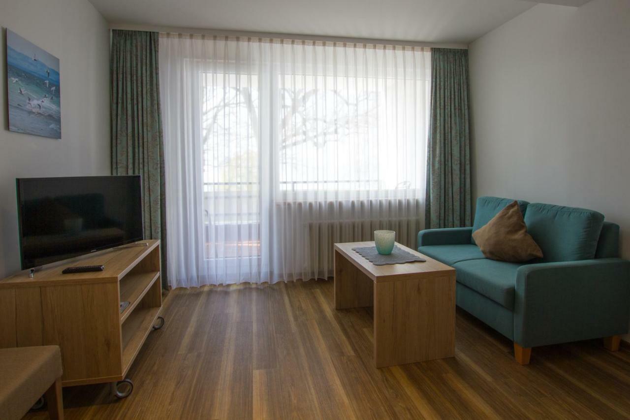 Hotel Seepark Garni Uberlingen Exterior photo